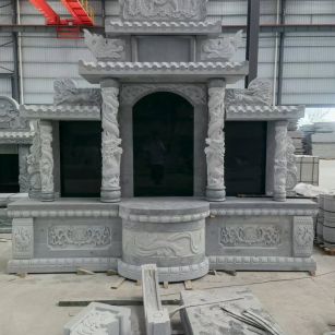 伊春 芝麻灰高档墓碑，土墓，可定制