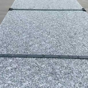 伊春 芝麻黑火烧面毛板，条板，半成品