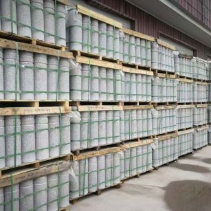 伊春 芝麻白挡车柱、阻车桩、隔离柱