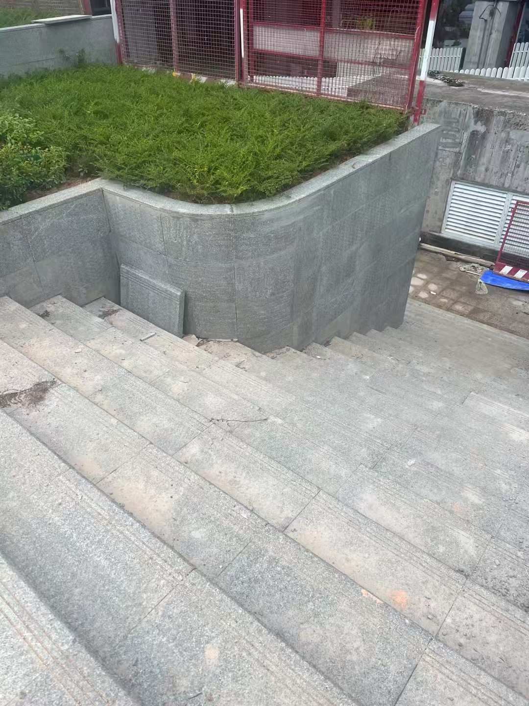 伊春 芝麻黑火烧面铺装案例